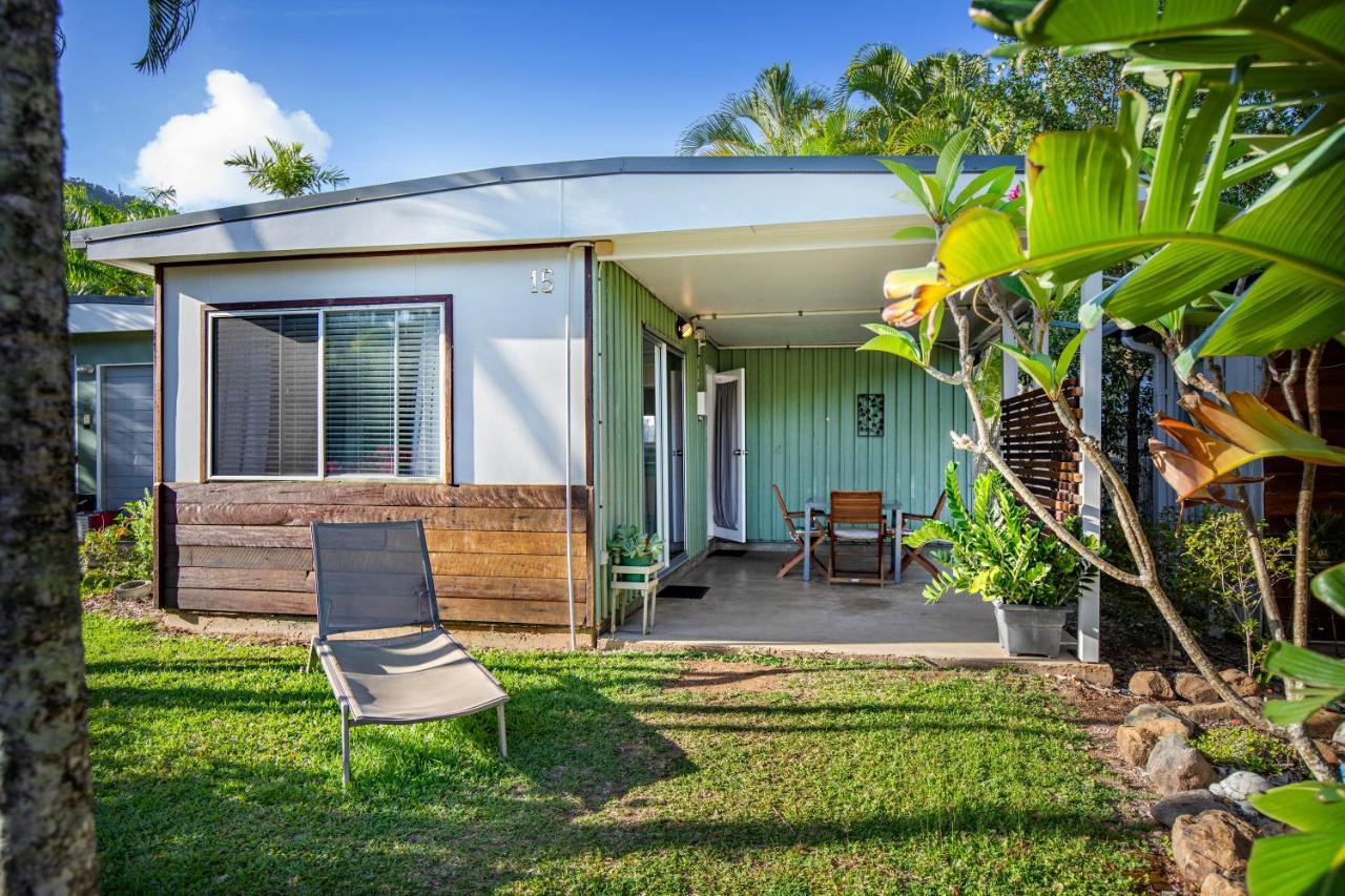Bush Village Holiday Cabins Airlie Beach Dış mekan fotoğraf