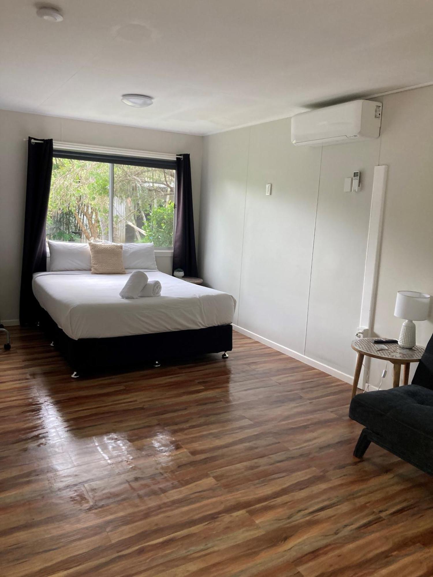 Bush Village Holiday Cabins Airlie Beach Dış mekan fotoğraf