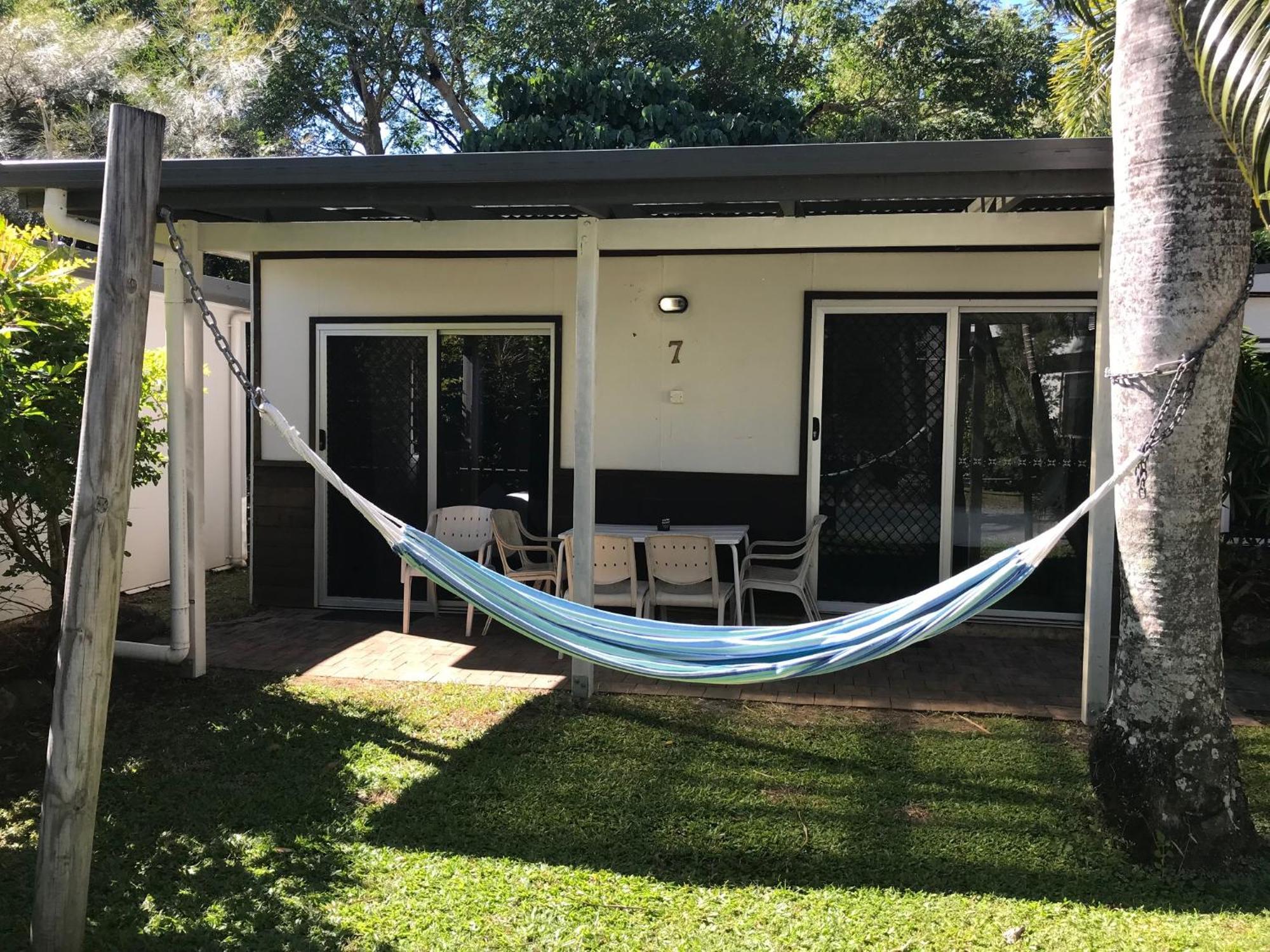 Bush Village Holiday Cabins Airlie Beach Dış mekan fotoğraf