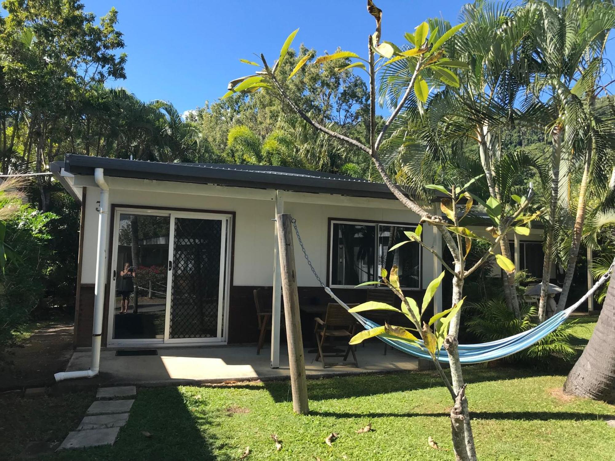 Bush Village Holiday Cabins Airlie Beach Dış mekan fotoğraf