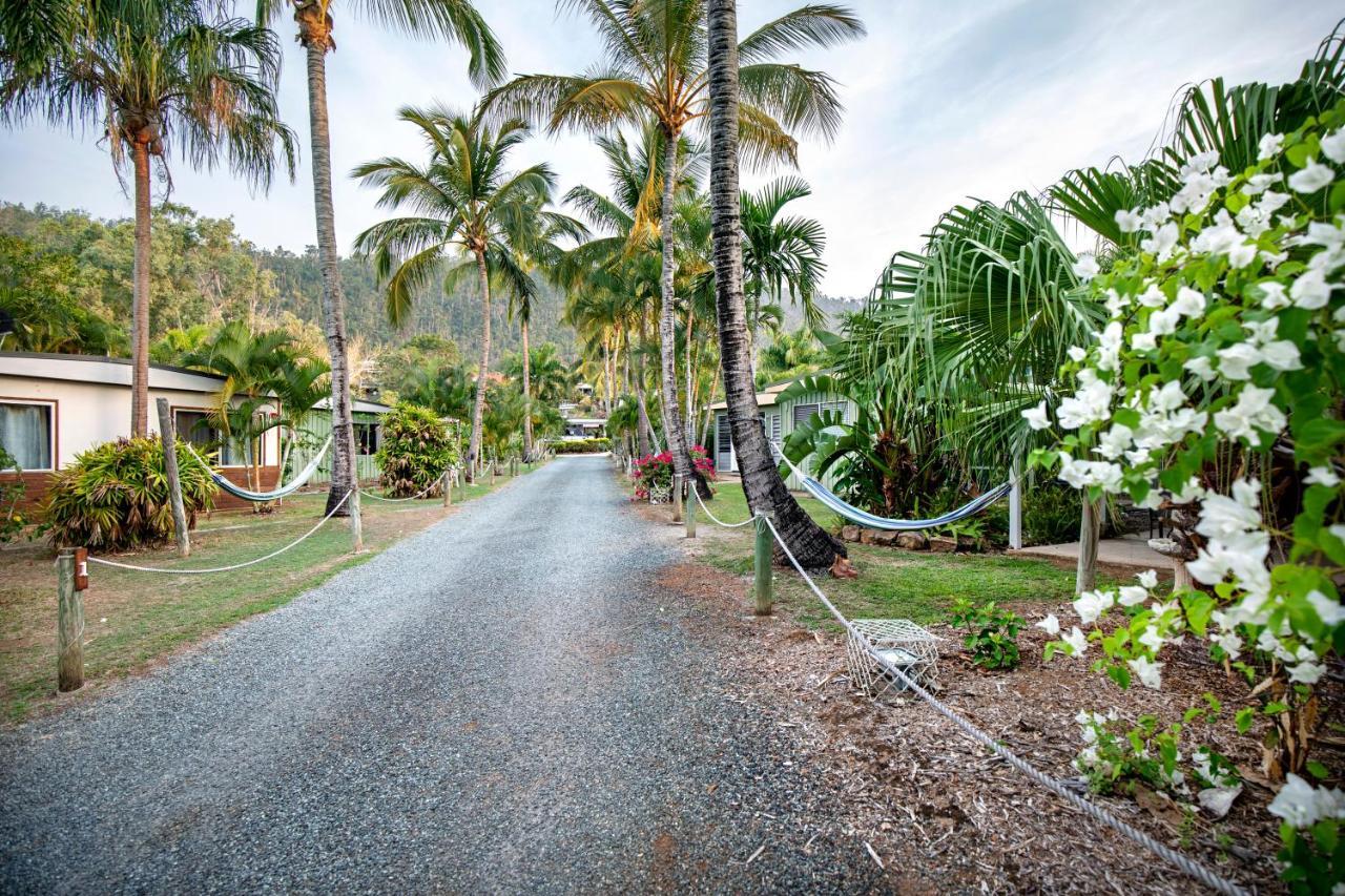 Bush Village Holiday Cabins Airlie Beach Dış mekan fotoğraf